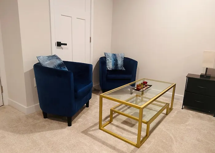 Cozy Room In Charlottesville
